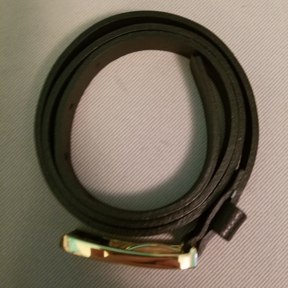 Liz Claiborne belt - Picture 2 of 2